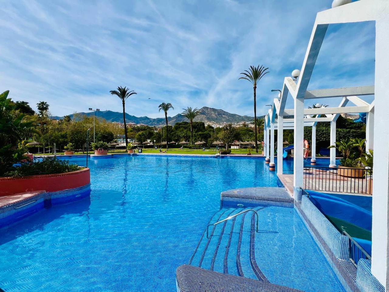 Benal Beach, Benalmadena, Costa Del Sol Экстерьер фото